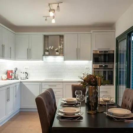 Kiki, Kiotari Villa *